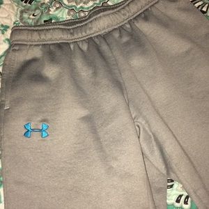 Under Armour gray sweatpants